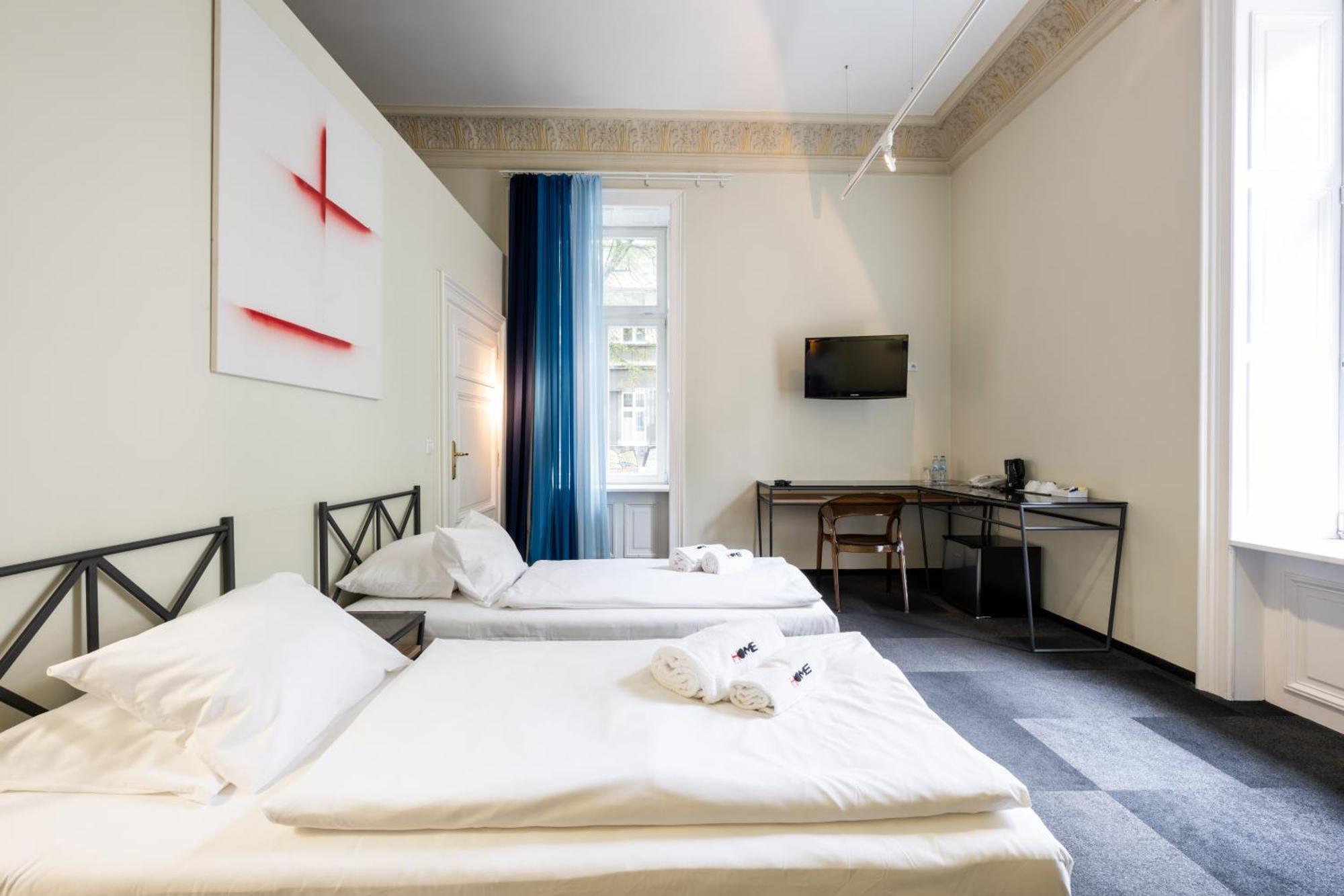 Home Aparthotel Aparthotel