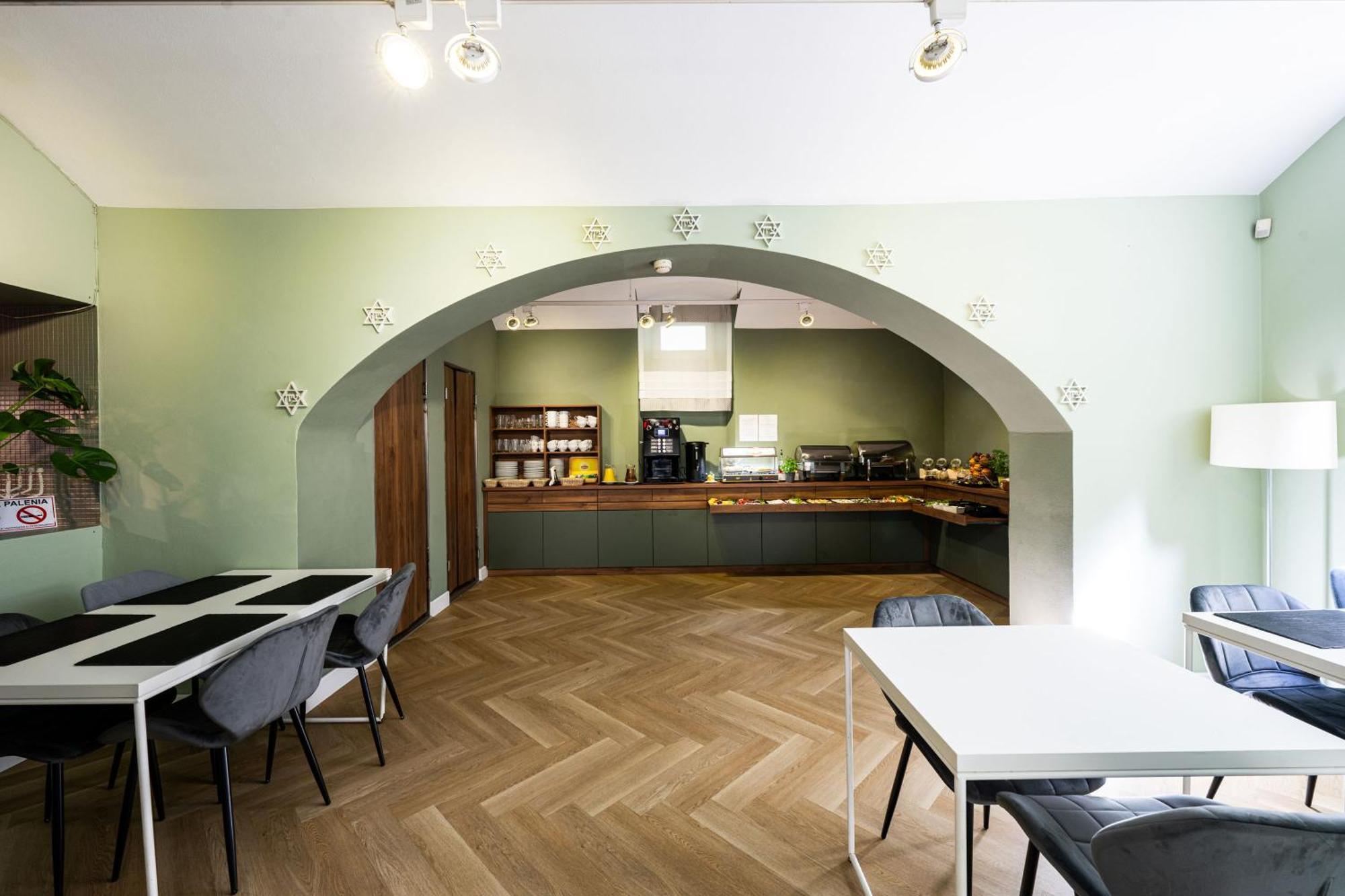Home Aparthotel 4* Kraków